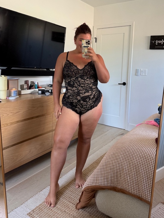 Pinsy Tops - Pinsy Shaping Lace Shapewear Bodysuit 1X